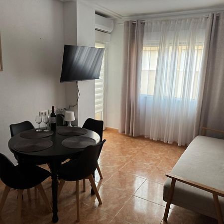 Almuden'S Green Apartment, High-Speed Free Wifi, 250M To Beach, The Center Of Torrevieja Extérieur photo