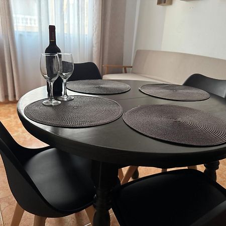 Almuden'S Green Apartment, High-Speed Free Wifi, 250M To Beach, The Center Of Torrevieja Extérieur photo